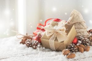Привітання з Новим роком і Різдвом Христовим!| Піраміда24